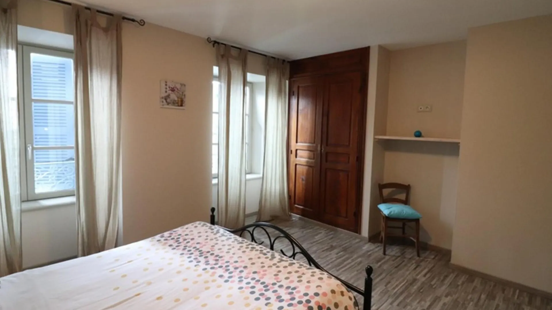 Casa de Férias Maison De Caractere Renovee Avec Cheminee, Terrasse, Jardin Et Acces Aux Stations De Ski Et Sites Naturels - Fr-1-742-480 Cezens França