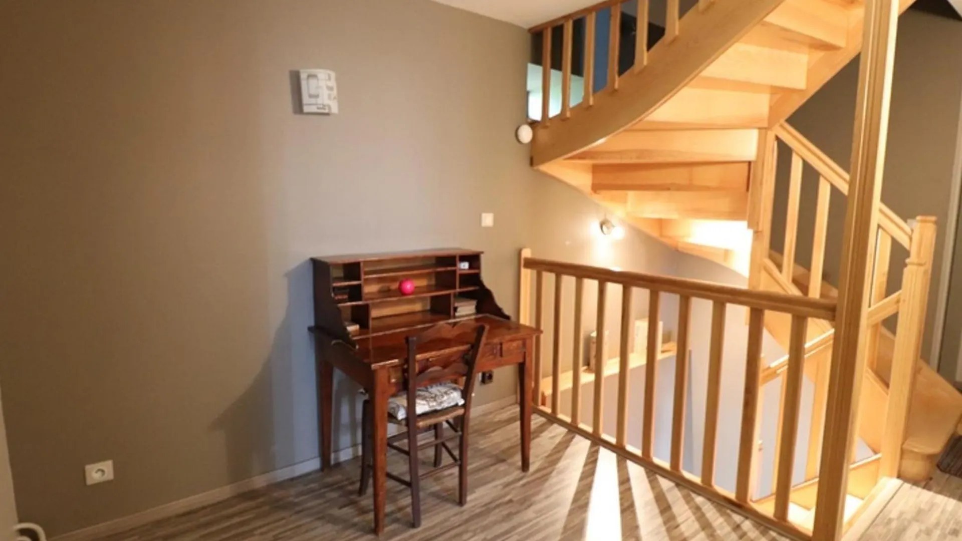 Maison De Caractere Renovee Avec Cheminee, Terrasse, Jardin Et Acces Aux Stations De Ski Et Sites Naturels - Fr-1-742-480 Cezens 0*,  France