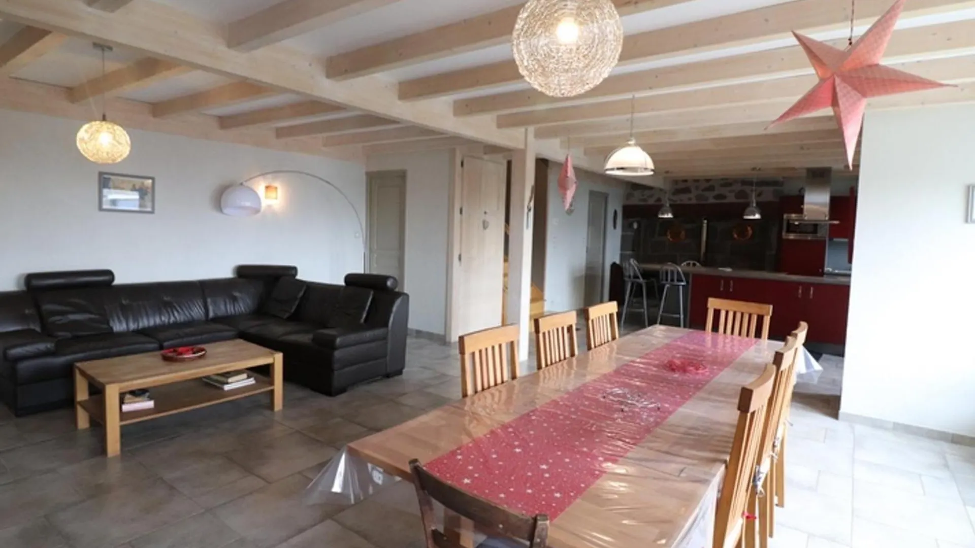 Maison De Caractere Renovee Avec Cheminee, Terrasse, Jardin Et Acces Aux Stations De Ski Et Sites Naturels - Fr-1-742-480 Cezens Holiday home
